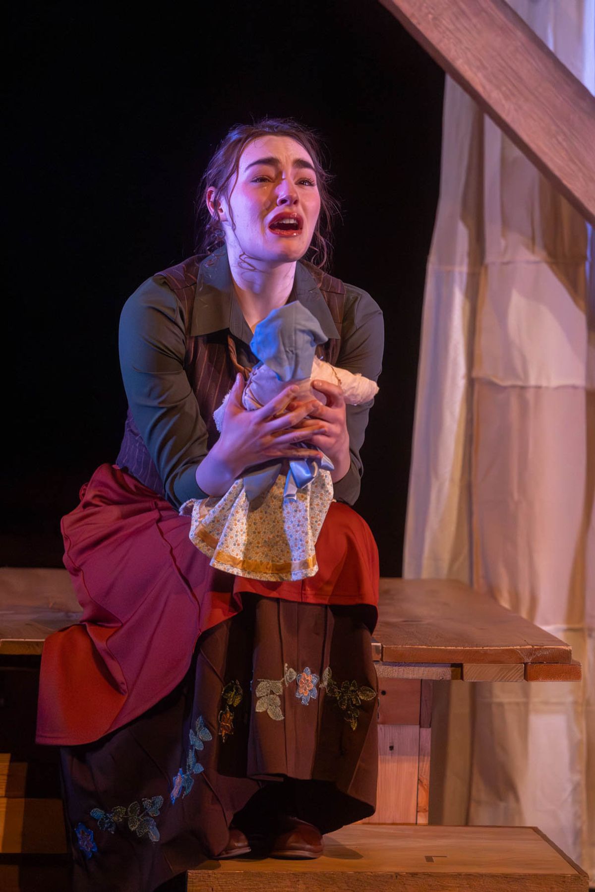 Jo (Mackenzie Moyer) bereft. Photo by Kyle Huggins. 