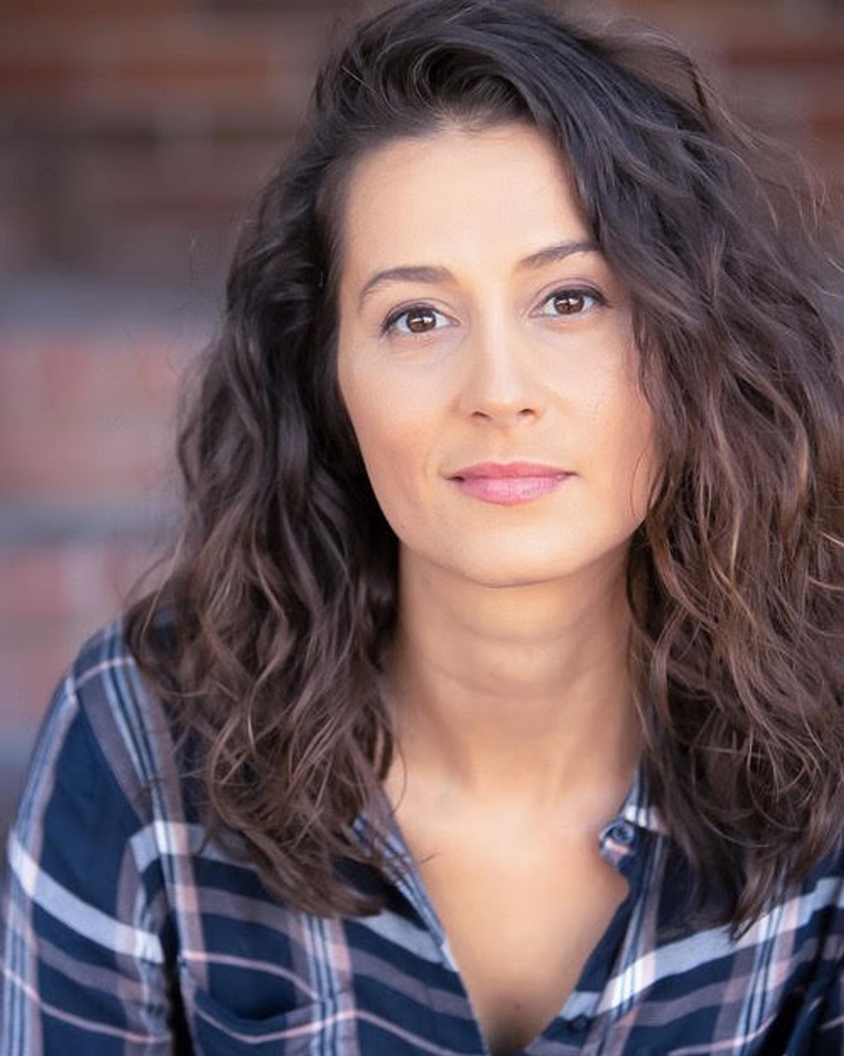 Leigh Wulff, who you can find doing a couple shows at the Fringe this year, is an LA based performer and creator who's been seen on stages around town for years. She's a loud laugher who loves quality time with her cat- Mrs. Garrett, Dad jokes, and writing. If you wanna catch her in action you can see her in Three Guys One Groupon- on the Mainstage here at the Broadwater, and Who's Afraid of David Lynch- over at Three Clubs. 