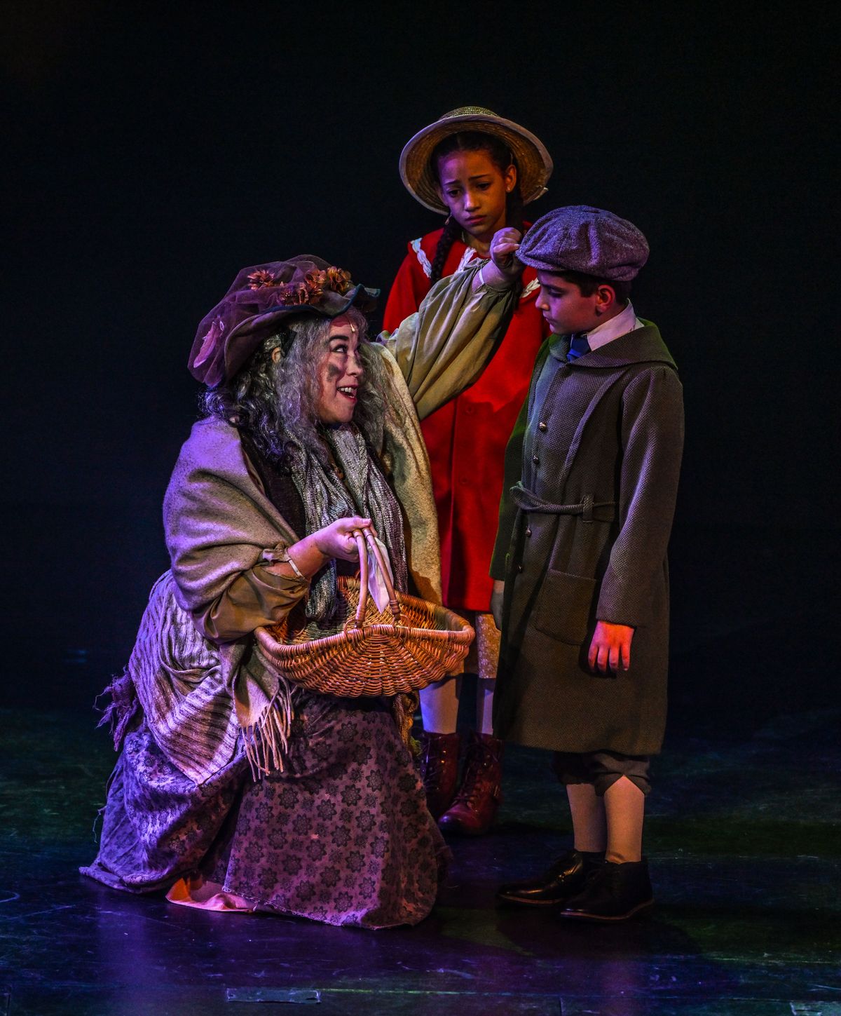(Left to right) Heather Jane Rolff, Victoria Vasquez (behind), Nate Colton in Slow Burn Theater Company?s MARY POPPINS (Left to right) Heather Jane Rolff, Victoria Vasquez (behind), Nate Colton in Slow Burn Theater Company?s MARY POPPINS
