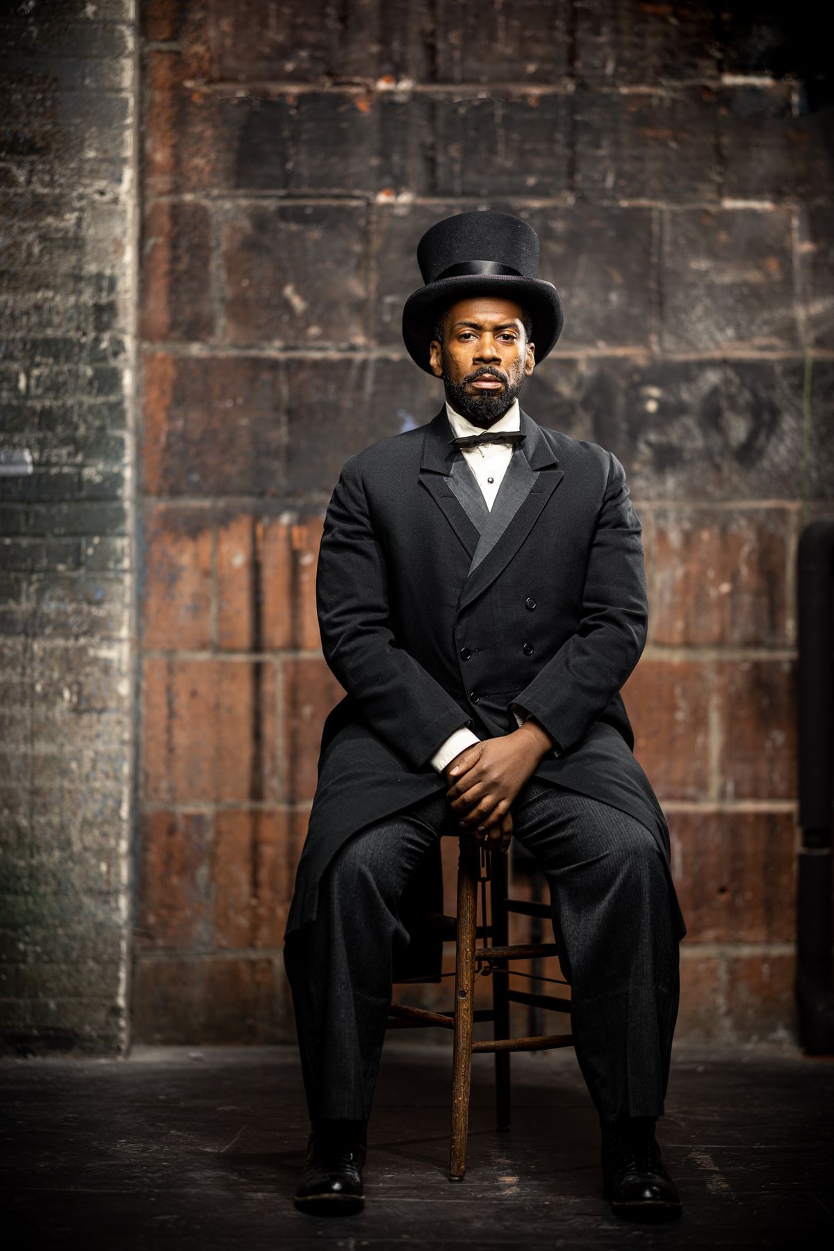 Joshua David Robinson; photo by Nile Hawver. The Lehman Trilogy running June 13-July 16, 2023 at The Huntington Theatre 264 Huntington Ave. Boston, MA 02115