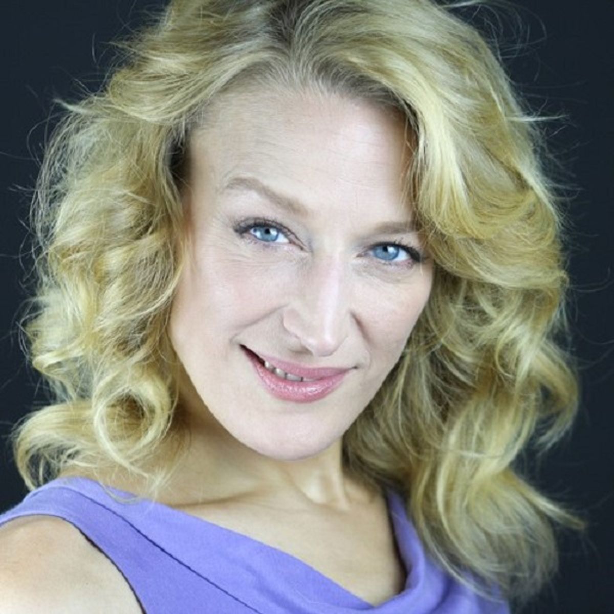 Shannon Conley, Cast Member of CHRISTMAS AIN'T A DRAG - the new, rock'n big band musical