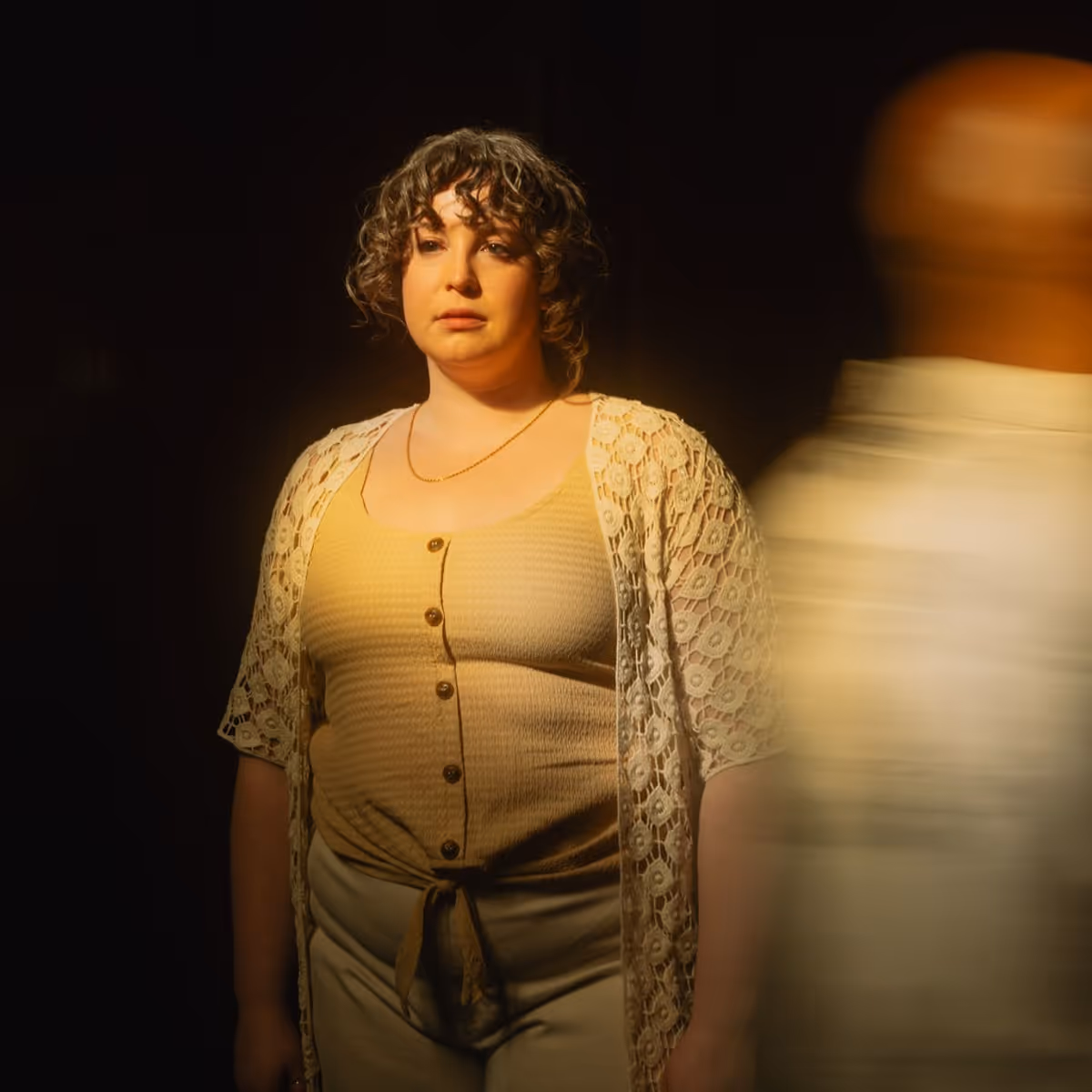 Tamsen Glaser as GINA. Photo credit: Wannabe Studio