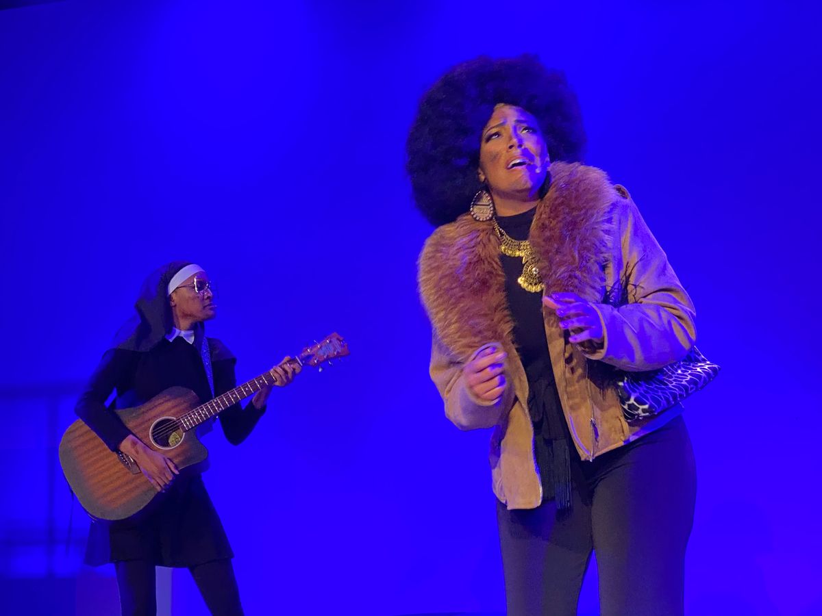 Levora Verona (Nicole Palmer) and Sister Mary Downy (Noelle Saul) in Disaster the Musical!