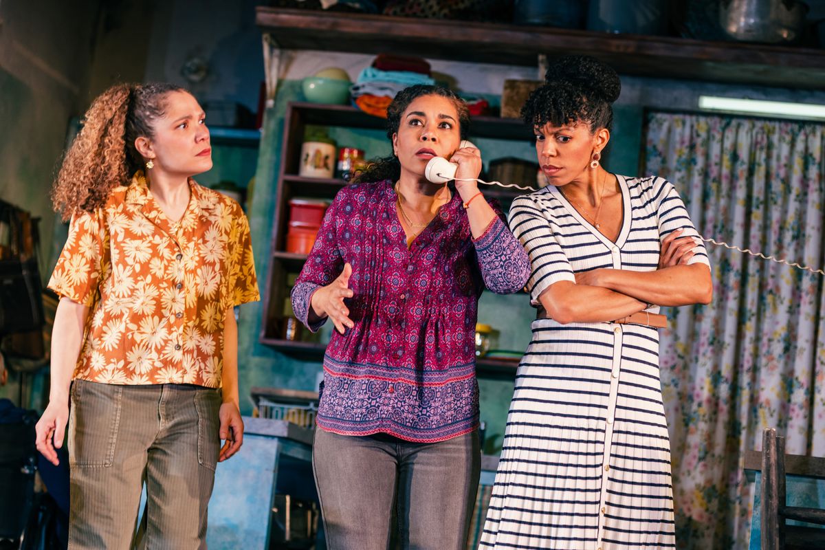 Evelyn Howe, Jessica Pimentel, and Yesenia Iglesias in The Huntington?s production of Ricardo P rez Gonz lez?s Don?t Eat the Mangos, directed by David Mendiz bal; photo by Marc J. Franklin. Running Ma