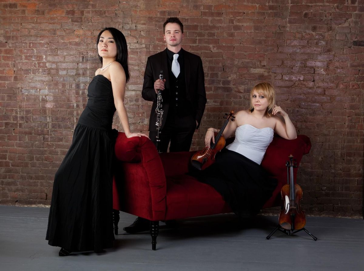 Zodiac Trio (photo by Irina Mednik) Zodiac Trio (photo by Irina Mednik)