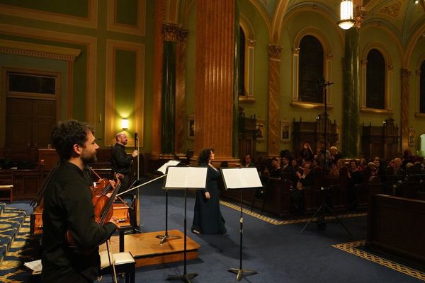 Photos from the Florence and New York performances. Photographers are Nathan Smith (Florence) and Stephen de las Heras (New York) 2