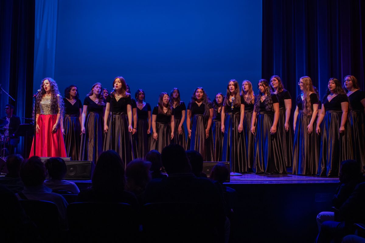 With Lumina Youth Choir at the Palladium With Lumina Youth Choir at the Palladium