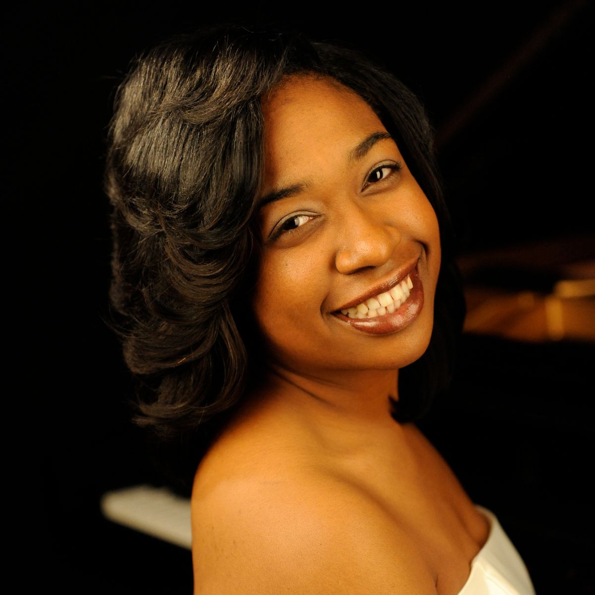 Pianist Michelle Cann made her orchestral debut at age fourteen and has since performed as a soloist with numerous ensembles including The Philadelphia Orchestra, The Cleveland Orchestra, the Florida Orchestra, the North Carolina Symphony, and the New Jersey Orchestra.  Her ‘exquisite, authoritative’ performances have reintroduced Price to audiences and critics alike. 