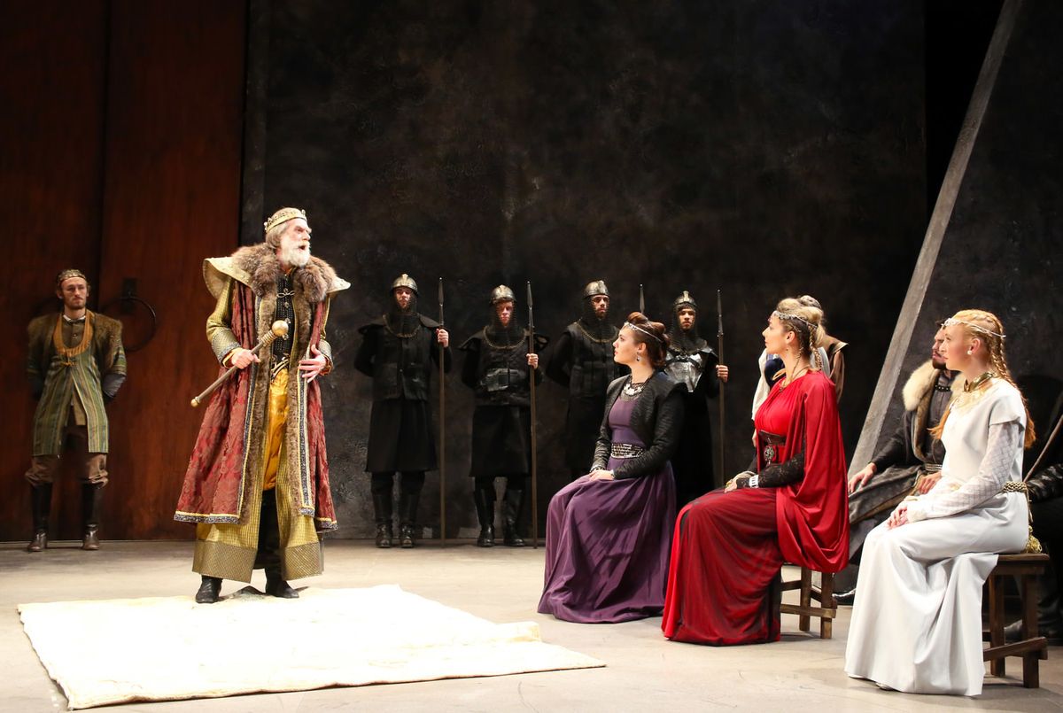 KING LEAR by William Shakespeare starring Graeme Malcolm as Lear. Photo by Gerry Goodstein. KING LEAR by William Shakespeare starring Graeme Malcolm as Lear. Photo by Gerry Goodstein.