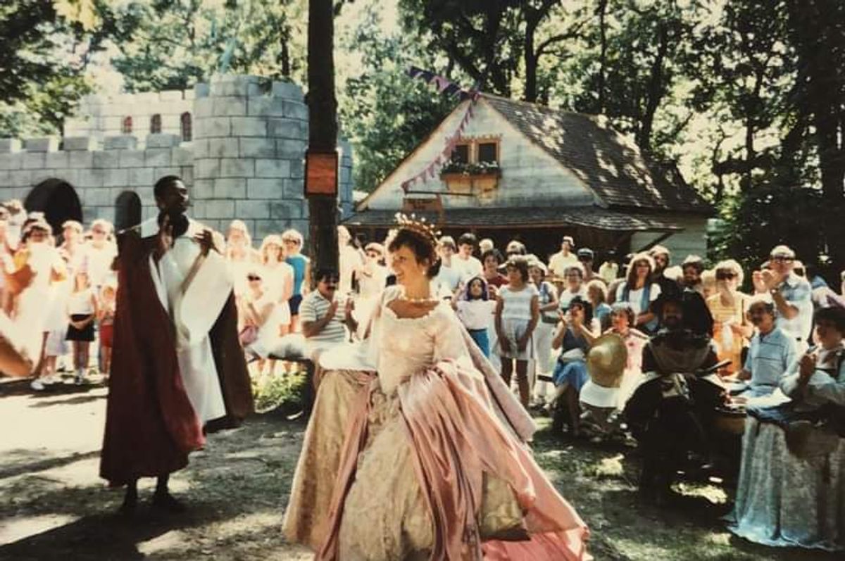 HER MAJESTY, QUEEN KATHERINE LIKED TO DANCE!:
During the time of playing His Eminence, Tomas de Torquemada, The Grand Inquisitor of Spain in the musical comedy mystery Grand Scenario "Murder, They Quoth" at the 1986 14th Annual King Richard's Faire of Kenosha, Wisconsin, Darryl Maximilian Robinson ( seen as His Eminence in left of this photo ) noticed something about the late, much-missed and terrifically talented actress Barbara Burinski ( at center ) who was starring as Queen Katherine of The Faire.
In Ms. Burinski's 1986 interpretation of Queen Katherine for the musical comedy mystery Grand Scenario "Murder, They Quoth" she was a Great Dame, who liked a good song, liked a good story, but who most of all, liked a good dance. Her Majesty, Queen Katherine of The Faire really liked to Dance! And Mr. Robinson found it truly a joy to work with her.
HER MAJESTY, QUEEN KATHERINE LIKED TO DANCE!:
During the time of playing His Eminence, Tomas de Torquemada, The Grand Inquisitor of Spain in the musical comedy mystery Grand Scenario "Murder, They Quoth" at the 1986 14th Annual King Richard's Faire of Kenosha, Wisconsin, Darryl Maximilian Robinson ( seen as His Eminence in left of this photo ) noticed something about the late, much-missed and terrifically talented actress Barbara Burinski ( at center ) who was starring as Queen Katherine of The Faire.
In Ms. Burinski's 1986 interpretation of Queen Katherine for the musical comedy mystery Grand Scenario "Murder, They Quoth" she was a Great Dame, who liked a good song, liked a good story, but who most of all, liked a good dance. Her Majesty, Queen Katherine of The Faire really liked to Dance! And Mr. Robinson found it truly a joy to work with her.