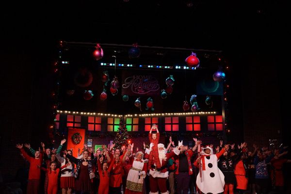 The cast of 2014 Home for the Holidays 1