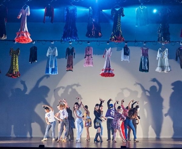 Ensemble Español Spanish Dance Theater 1