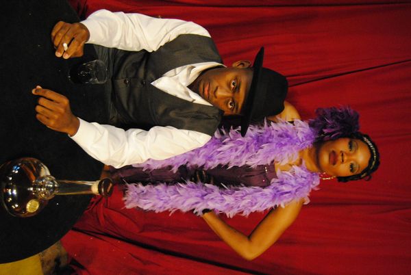 SPEAKEASY, A New Musical! takes place in 1928 at a speakeasy call The Reading Room, the best gin joint in Chicago.  Darry Hearon portrays Eugene and Simone Gundy portrays Samantha LaRue.  SPEAKEASY runs through April 16 at Obsidian Theater, Houston, Tx.  www.obsidiantheater.org
 1