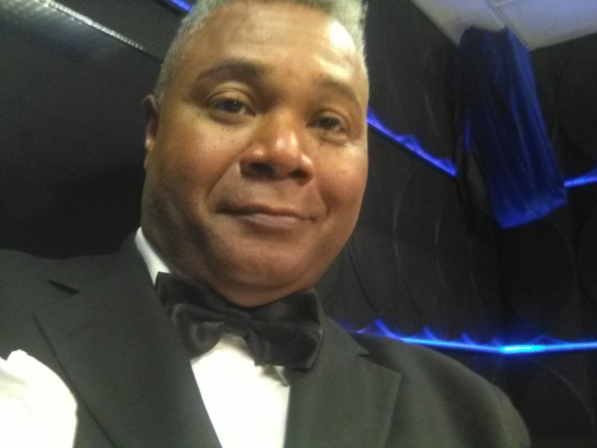CHATTING ABOUT MOVIE AWARDS!: During his third Guest Actor Appearance on the May 3, 2021 Edition of Ron Brewington's "The Actor's Choice" Episode 7.18, veteran stage actor and play director Darryl Maximilian Robinson devoted some time to discussing the Annual Academy Awards ceremony ( which due to the Covid-19 pandemic was presented at The Historic Union Station in Downtown Los Angeles. CHATTING ABOUT MOVIE AWARDS!: During his third Guest Actor Appearance on the May 3, 2021 Edition of Ron Brewington's "The Actor's Choice" Episode 7.18, veteran stage actor and play director Darryl Maximilian Robinson devoted some time to discussing the Annual Academy Awards ceremony ( which due to the Covid-19 pandemic was presented at The Historic Union Station in Downtown Los Angeles.