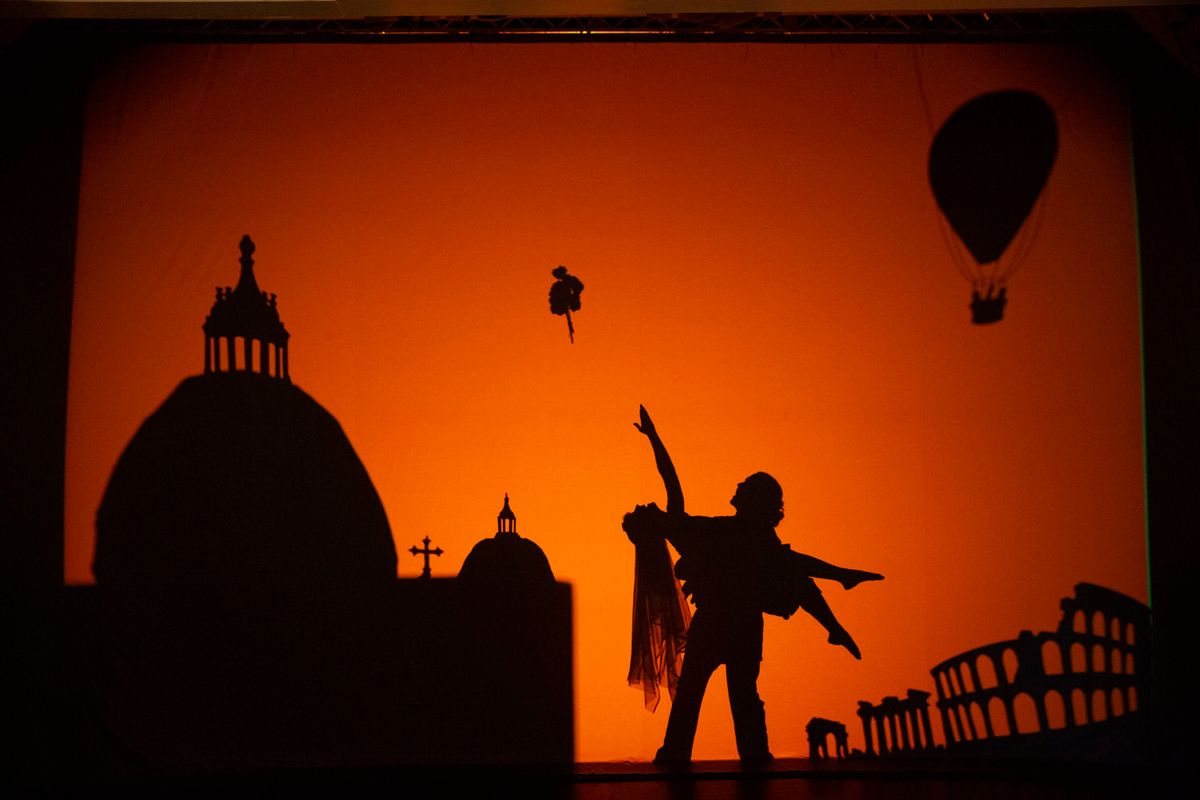 Dance St. Louis presents Pilobolus in Shadowland - The New Adventure. April 20 at the Touhill Performing Arts Center. Photo by Beowulf Sheehan. Dance St. Louis presents Pilobolus in Shadowland - The New Adventure. April 20 at the Touhill Performing Arts Center. Photo by Beowulf Sheehan.