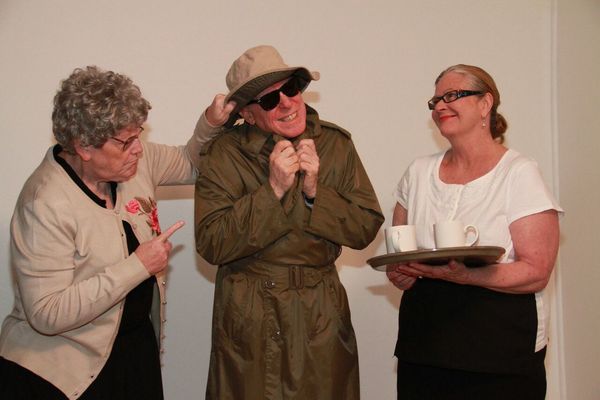 L-R Harry (Jeff Evan), Rose (Beth Brooks) and Fanny (Eileen Antonescu) in Harry's Angel by Arthur Keyser. 7
