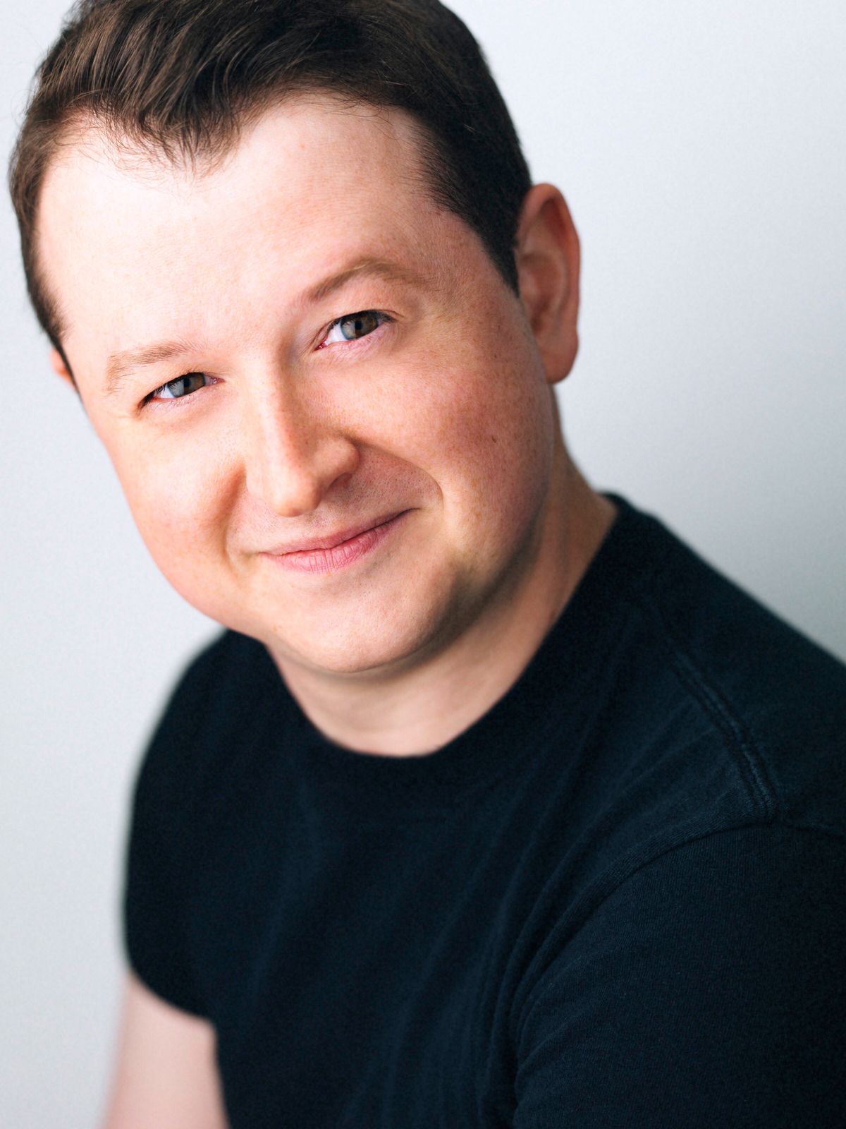 Chris Stinson, who plays the man with the amazing memory - Alexei/Azarov.