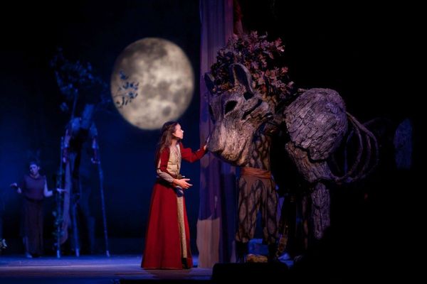 "Aslan" Another of the Logos Theatre's magnificent puppets on display during the world premiere of "Prince Caspian" He will return in "The Horse and His Boy."   2