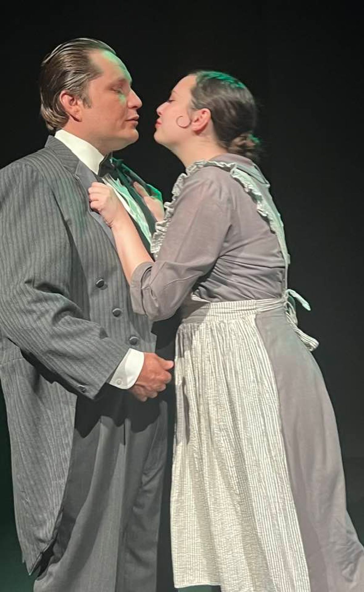 What s up between Violet and the Butler? Pictured: CW Bardsher and Tristan Catherine O Hara What s up between Violet and the Butler? Pictured: CW Bardsher and Tristan Catherine O Hara