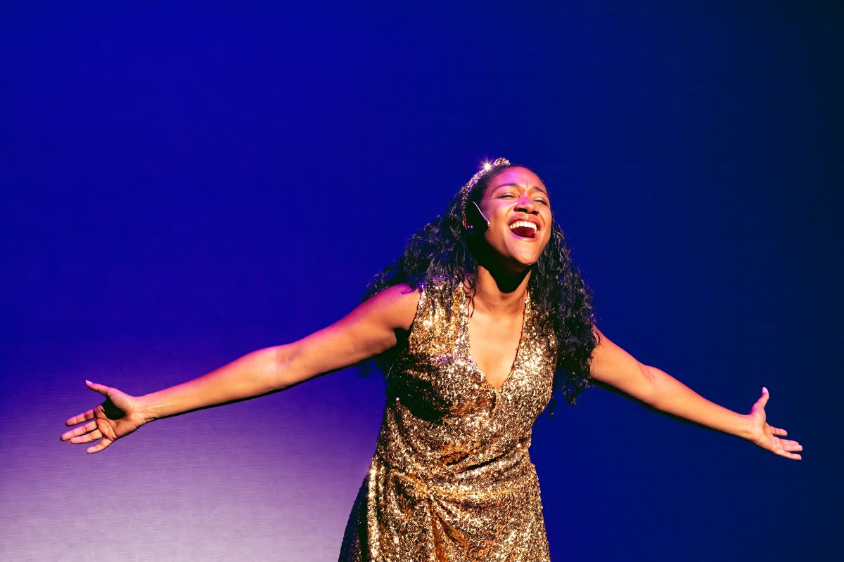 Center: Karriyma Pekary as (Deloris Van Cartier) Center: Karriyma Pekary as (Deloris Van Cartier)