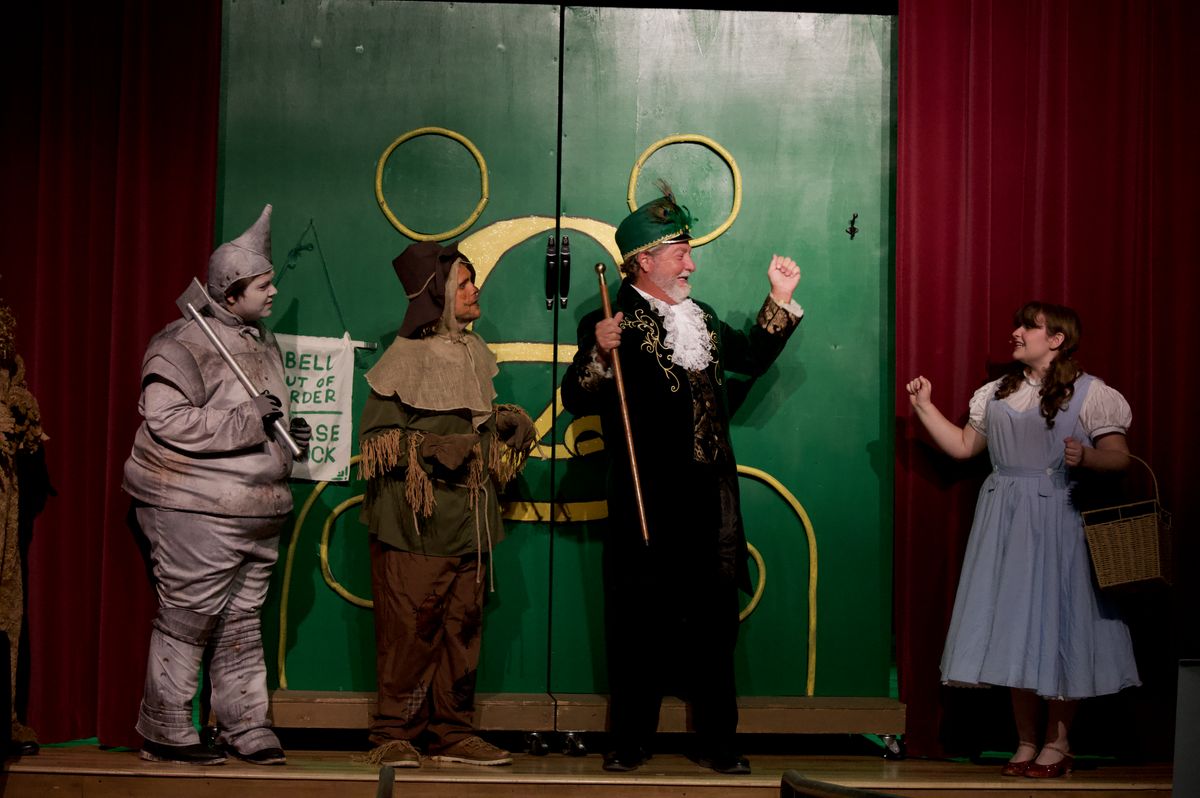 Well bust my buttons! Oz Guard played by Randy Mann Well bust my buttons! Oz Guard played by Randy Mann