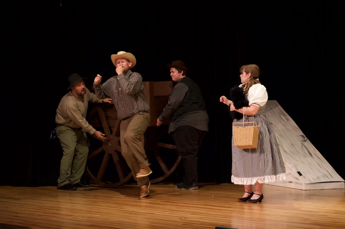 Dorothy (Emma Henderson) and farm staff Hunk (Joey Powell), Hickory (Korben McLain), and Zeke (Alex Stansbery) Dorothy (Emma Henderson) and farm staff Hunk (Joey Powell), Hickory (Korben McLain), and Zeke (Alex Stansbery)