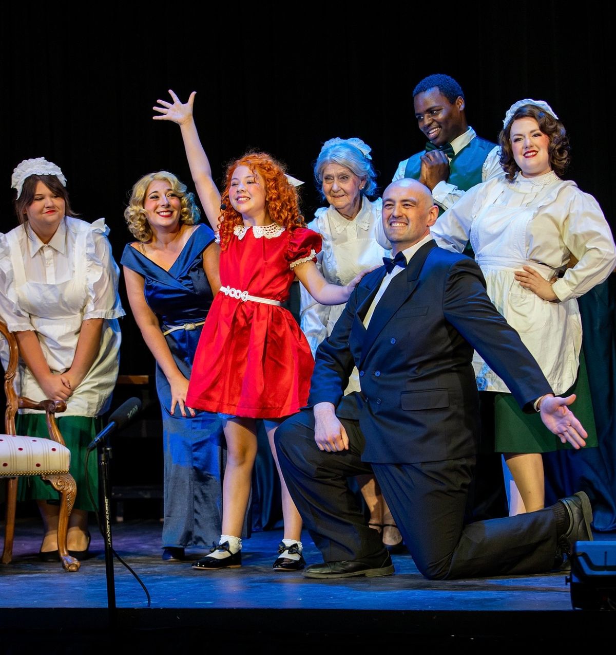 (L to R) Mollie Harrison, Brittany Kohl, Eliza Mesh, LaNette Kotthoff, Michael Kramer, Kayla Dressman (front) Derick J. Smith (L to R) Mollie Harrison, Brittany Kohl, Eliza Mesh, LaNette Kotthoff, Michael Kramer, Kayla Dressman (front) Derick J. Smith