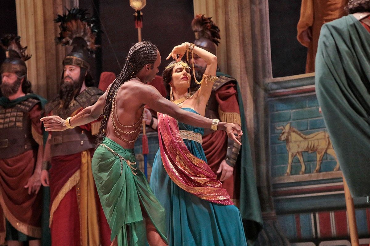 A scene from LA Opera's 2017 production of Nabucco. (Photo: Ken Howard) A scene from LA Opera's 2017 production of Nabucco. (Photo: Ken Howard)