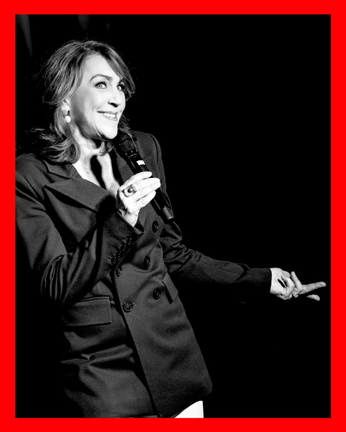 Andrea McArdle's Broadway On Demand
Live at The Laurie Beechman Theatre
“There is no mistaking her definitive voice! It gives you GOOSEBUMPS on practically every song she sings.” - Steven Sorokoff, Times Square Chronicles Andrea McArdle's Broadway On Demand
Live at The Laurie Beechman Theatre
“There is no mistaking her definitive voice! It gives you GOOSEBUMPS on practically every song she sings.” - Steven Sorokoff, Times Square Chronicles