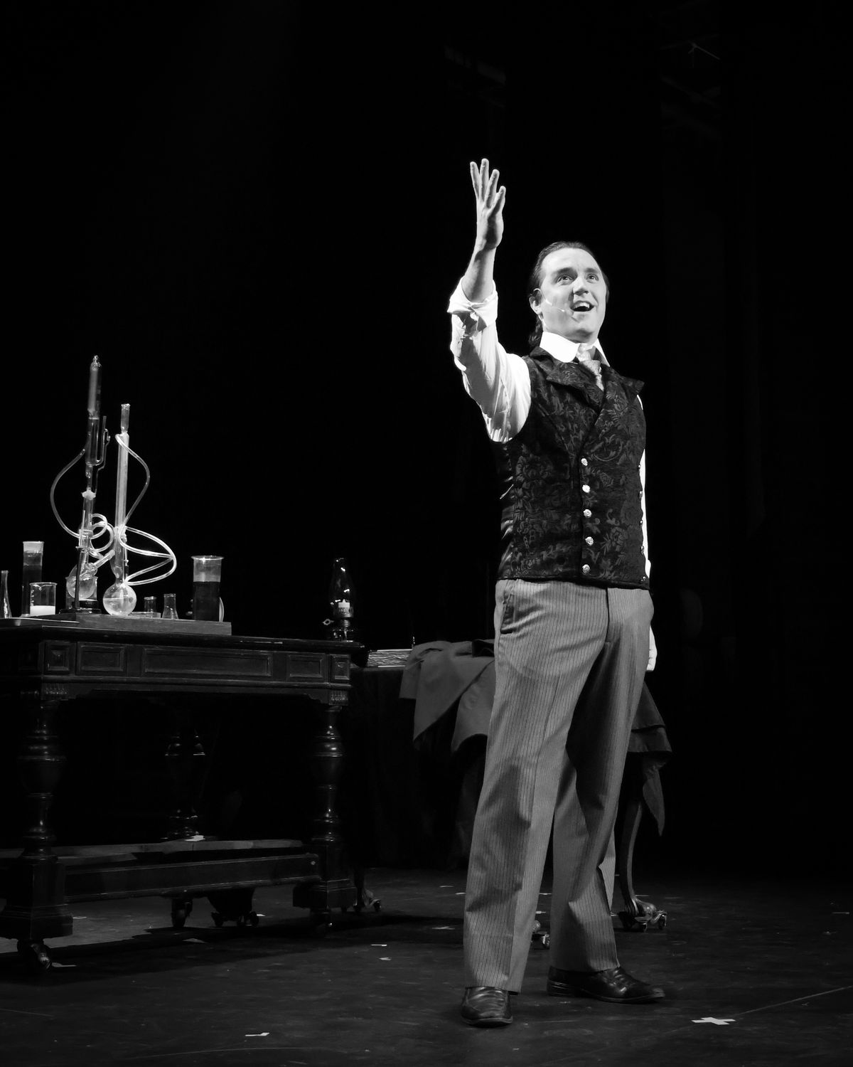 TIM ANDERSEN as JEKYLL/HYDE