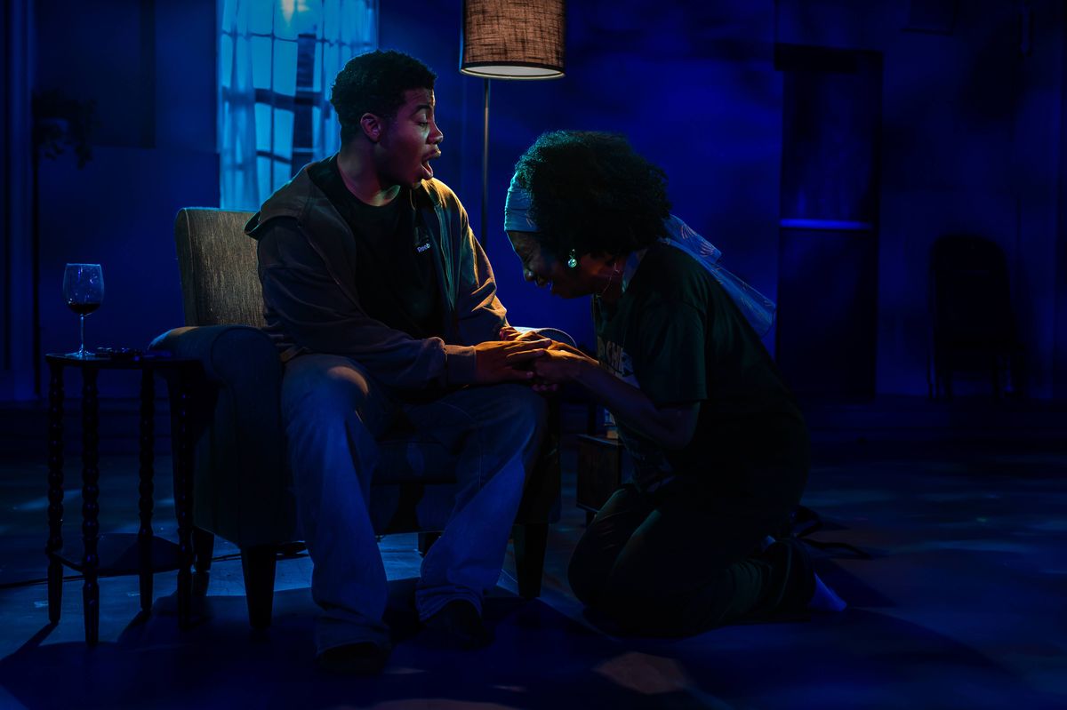Photo by Kyle Watkins Photography
Doreen Oliver as Nya, Ja'Quan Spann as Omari Photo by Kyle Watkins Photography
Doreen Oliver as Nya, Ja'Quan Spann as Omari