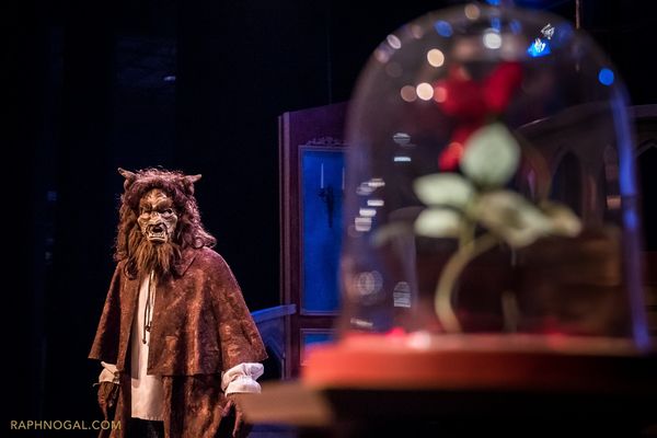 The Beast ( Chris Daniel) contemplates his fate.  Photo credit raphnogal.com 1