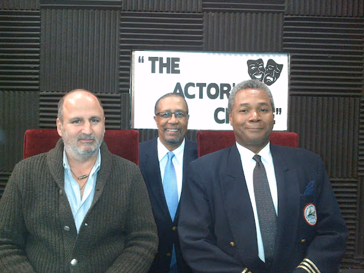 AN INTERNET TV GUIDE PHOTO FOR THEATRE FOLKS!: Santa Monica's Ruskin Theatre Group and Ruskin School of Acting Founder JOHN RUSKIN, "The Actor's Choice" Producer, Director, Writer and Host RON BREWINGTON and Excaliber Shakespeare Company of Chicago and Excaliber Shakespeare Company Los Angeles Archival Project Founder DARRYL MAXIMILIAN ROBINSON are all featured on the September 19, 2016 Edition of "The Actor's Choice" Episode 2.37. Photo by LARON "LP" DAVISTON.
AN INTERNET TV GUIDE PHOTO FOR THEATRE FOLKS!: Santa Monica's Ruskin Theatre Group and Ruskin School of Acting Founder JOHN RUSKIN, "The Actor's Choice" Producer, Director, Writer and Host RON BREWINGTON and Excaliber Shakespeare Company of Chicago and Excaliber Shakespeare Company Los Angeles Archival Project Founder DARRYL MAXIMILIAN ROBINSON are all featured on the September 19, 2016 Edition of "The Actor's Choice" Episode 2.37. Photo by LARON "LP" DAVISTON.