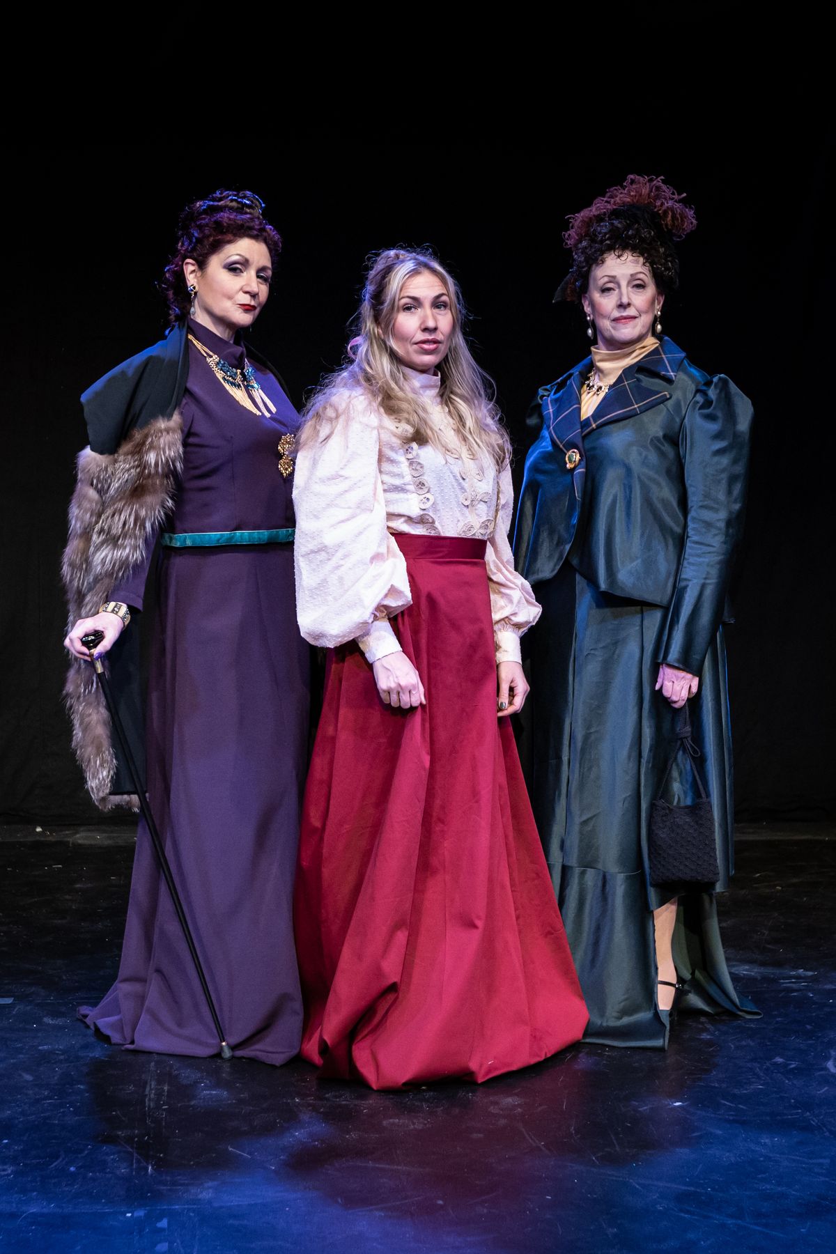 The Three Sirens of Portland, Oregon in 1880.
Liverpool Liz [Lisamarie Harrison], Nancy Boggs [Danielle Valentine] and Mary Cook [Cyndy Ramsey-Rier
Photo by Kinderpics