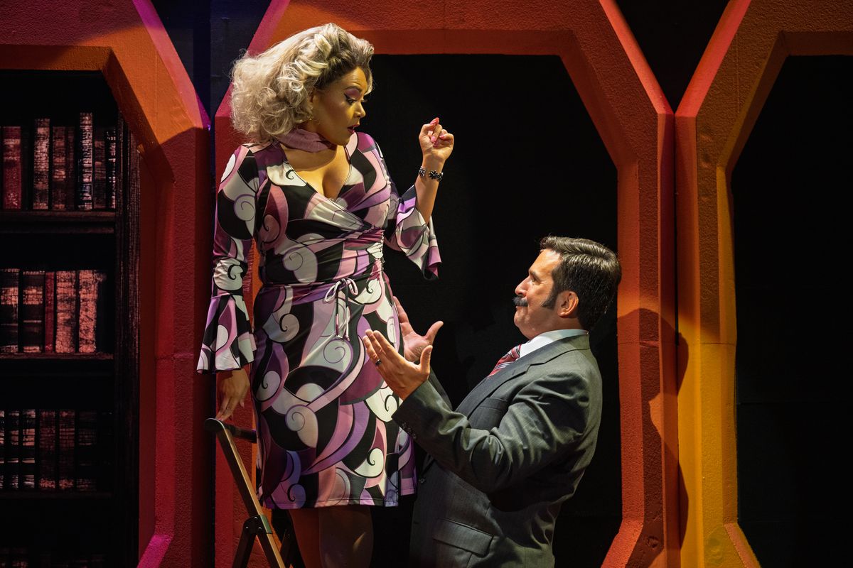 Brent Jordan as Professor Alen Puff