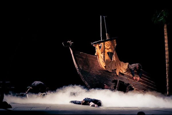 Some of the incredible sets and lighting for "Prince Caspian" are a foreshadowing of what's to come with "The Horse and His Boy"  3