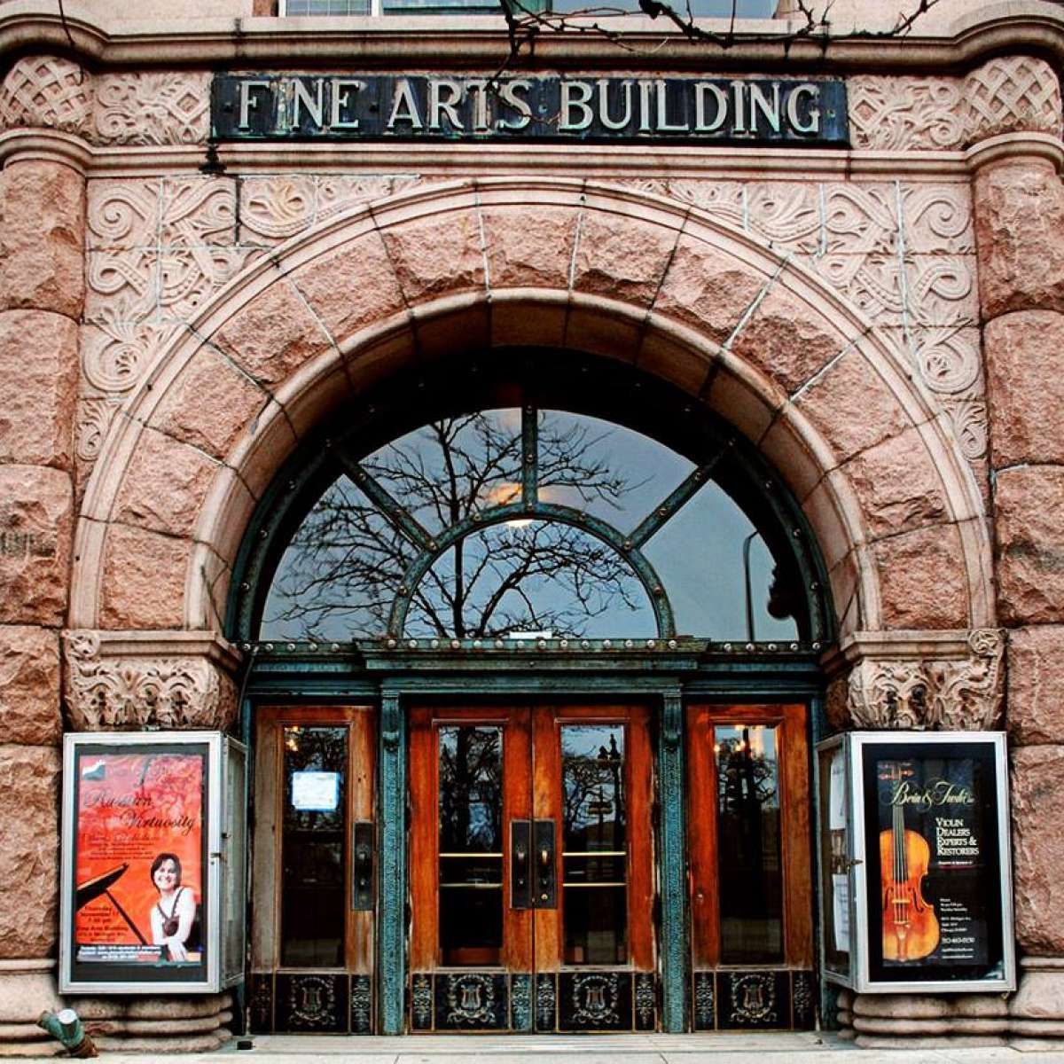 BEGINNING A PROFESSIONAL ACTING CAREER AT A HISTORIC CHICAGO LANDMARK: In 1980, the year Darryl Maximilian Robinson began working on a regular basis as a professional stage performer, he appeared as Eric Birling in Director Johnny Lee Davenport's Chicago City Theatre revival of J. B. Priestley's "An Inspector Calls" and as A Featured Performer in Director Joseph Ehrenberg's critically-praised Chicago City Theatre dramatic reading of "An Evening With Dylan Thomas" both staged at The Historic Fine Arts Building at 410 South Michigan Avenue in the Windy City.