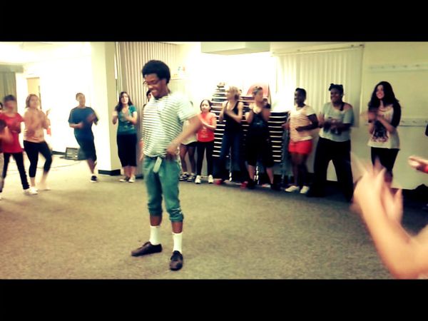 Tyrone & rest of the cast 9