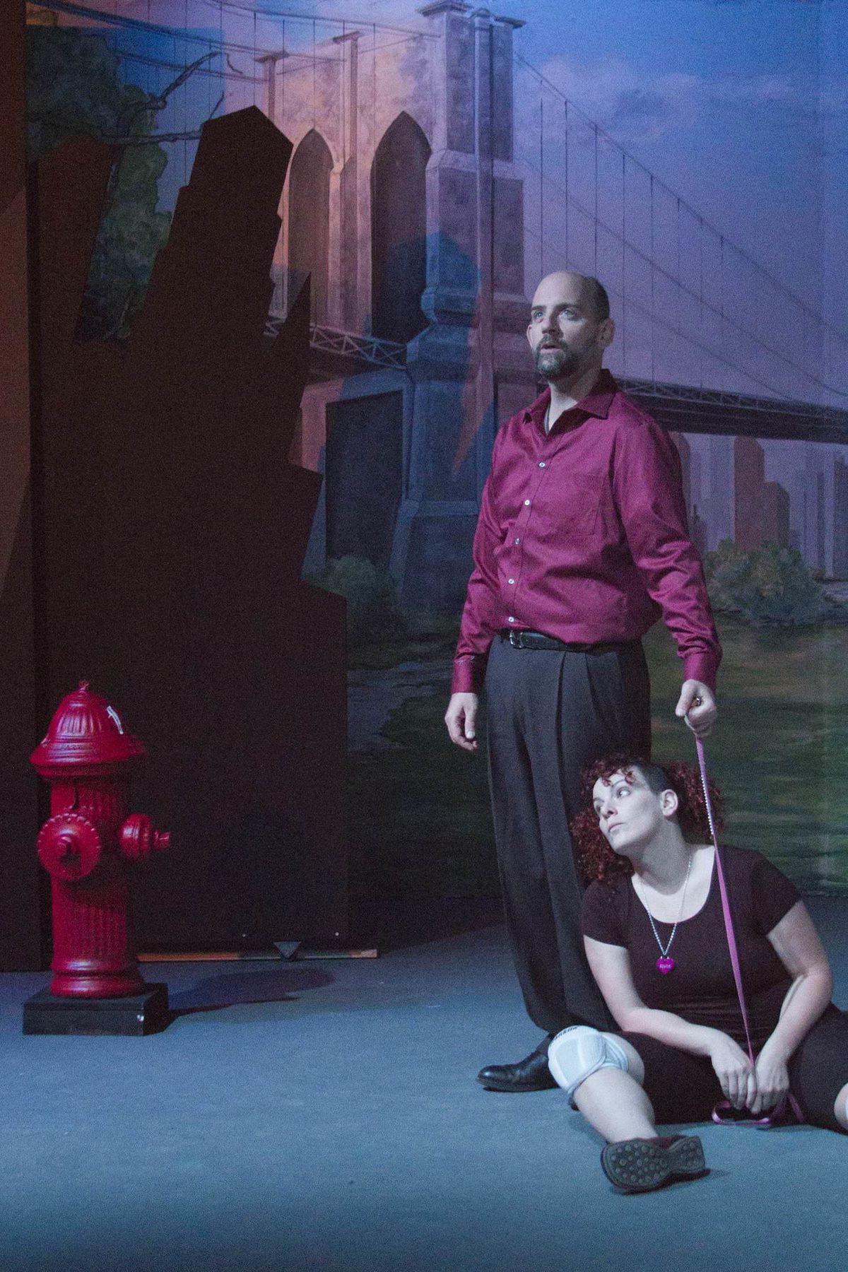 From the left: Steven Siemiatkoski as Greg and Jill Luberto as Sylvia. From the left: Steven Siemiatkoski as Greg and Jill Luberto as Sylvia.