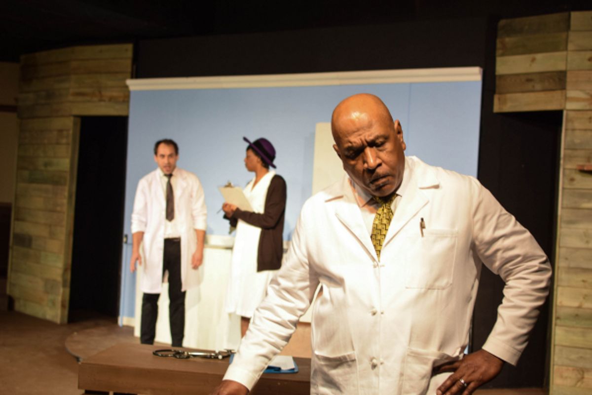 Jeff Dorman, Shundranicka Ross and James West, III in Miss Evers' Boys