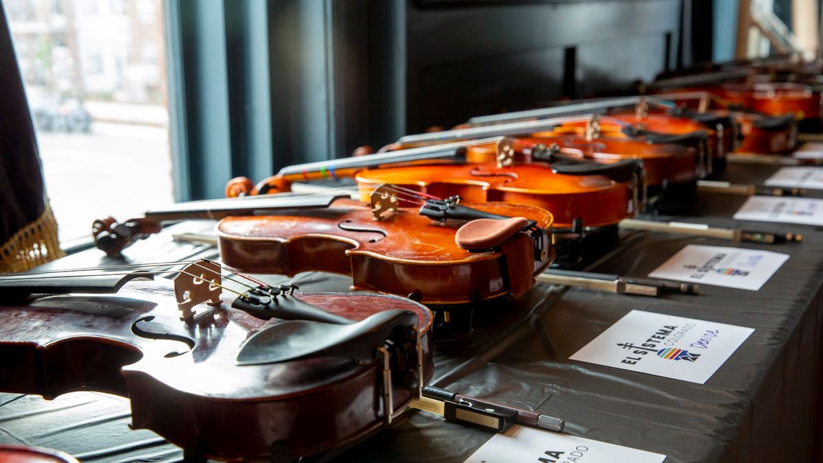 Student violins from El Sistema Colorado (2023 Gala, The Savory Denver) Student violins from El Sistema Colorado (2023 Gala, The Savory Denver)