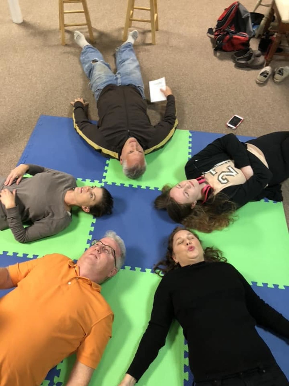 Cast of Circle Mirror Transformation Rehearsal