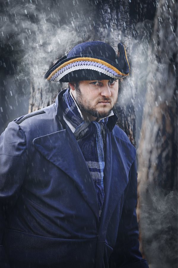 Photo by Robin Halls 2