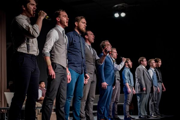 The Union and Confederate soldiers in Servant Stage Company's THE CIVIL WAR (Photo credit: Sheri Niven Photography). 1