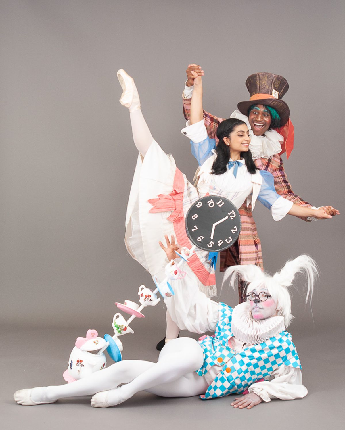 The Axelrod Contemporary Ballet's original production of "Alice in Wonderland." The Axelrod Contemporary Ballet's original production of "Alice in Wonderland."