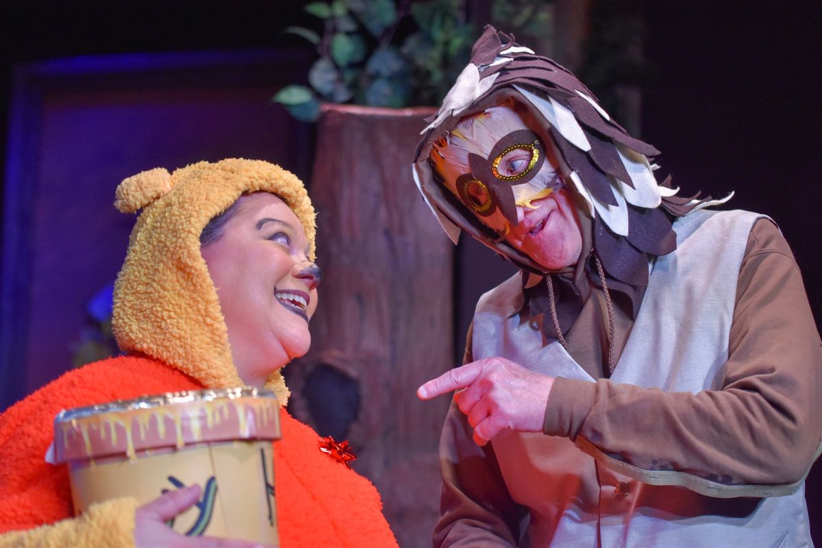 Winnie-the-Pooh (Deb Solomon) & Owl (Dave Robinson) Photo by Arielle Bayer
