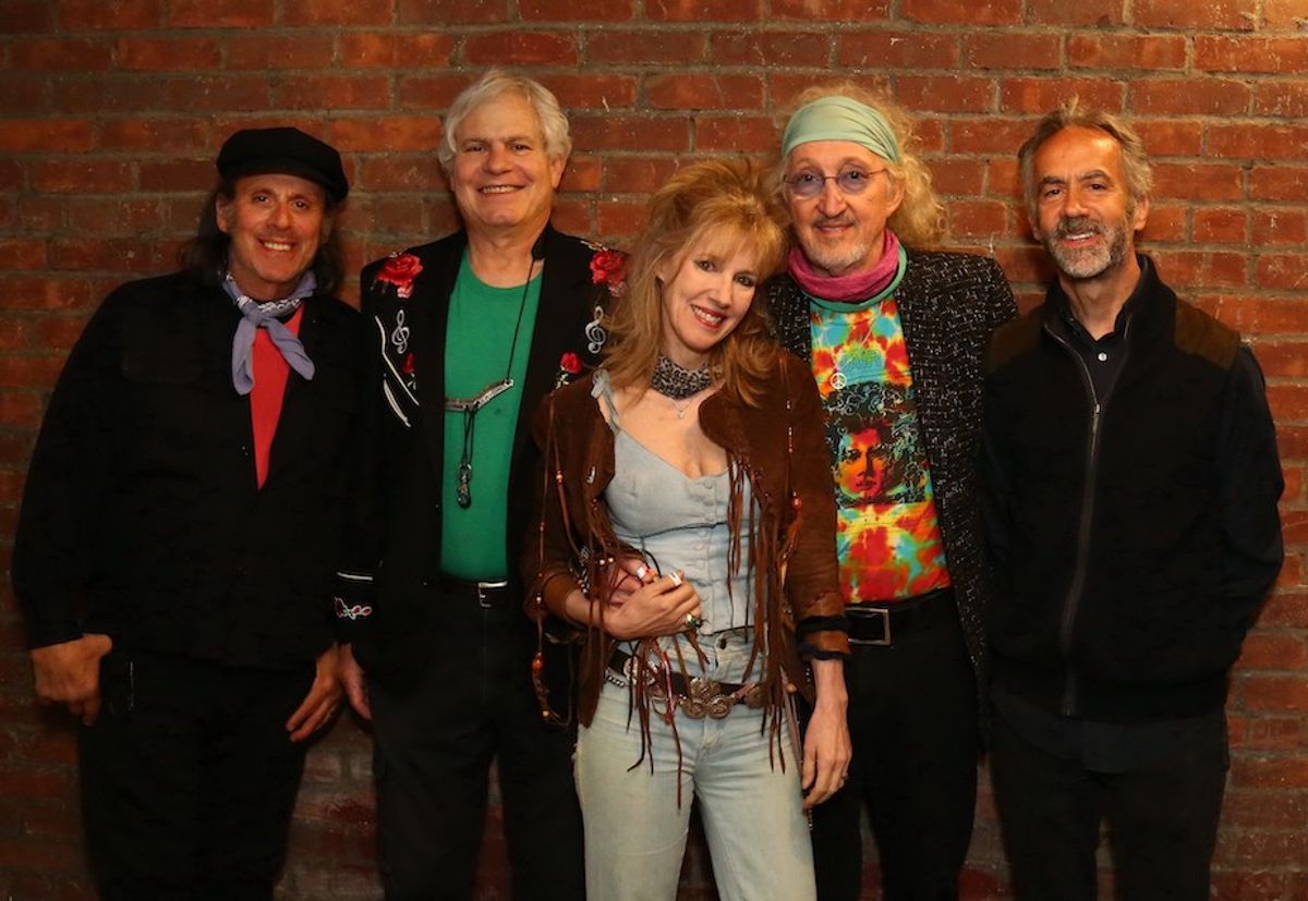 Aztec Two-Step 2.0 featuring Steven "Muddy" Roues, Joe Meo, Dodie Pettit, Rex Fowler, Peter Holmeister