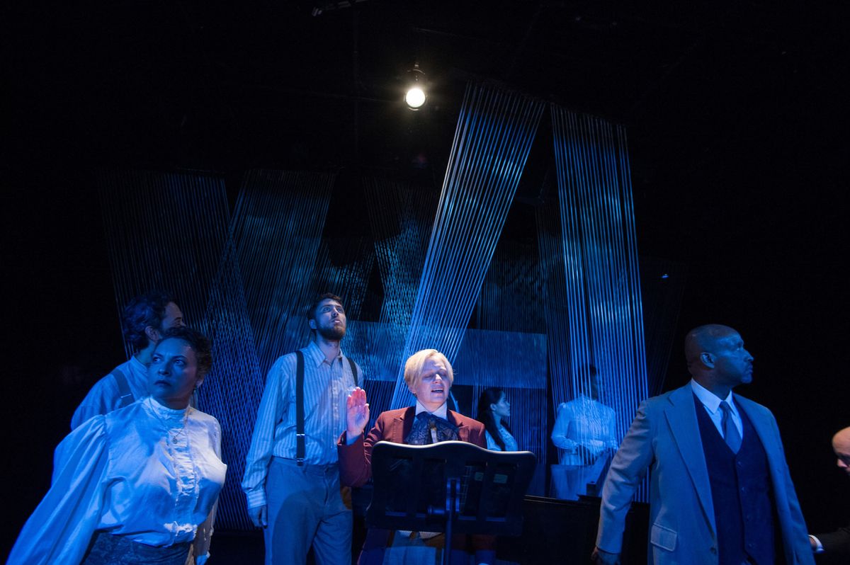 Nanna Ingvarsson and the cast of Viva V.E.R.D.I.
Photo by Colin Stanley Hovde Nanna Ingvarsson and the cast of Viva V.E.R.D.I.
Photo by Colin Stanley Hovde