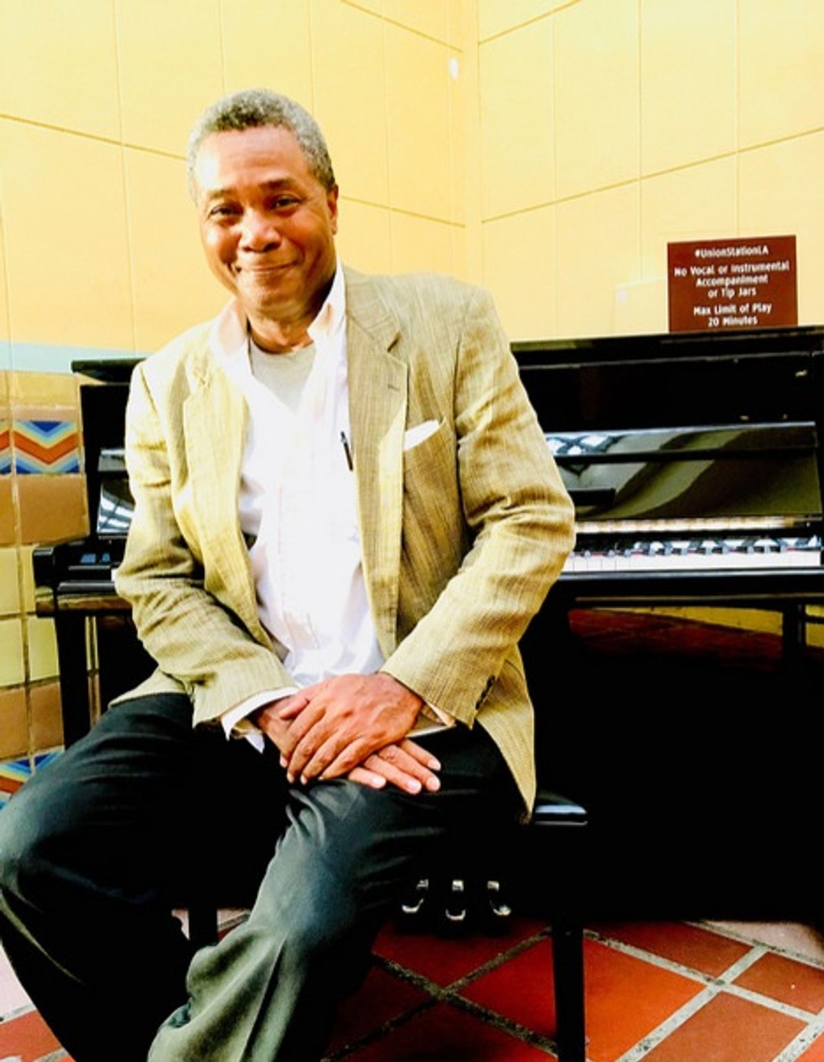 A REGIONAL THEATRE ARTIST!: Founder, Artistic Director and Producer of both The Excaliber Shakespeare Company of Chicago and The Excaliber Shakespeare Company Los Angeles Archival Project, Darryl Maximilian Robinson has been involved in over 250 live theatre and literary arts presentations around the country during his nearly 50 years of involvement in The Performing Arts. Darryl Maximilian Robinson has always been delighted ( now no less than four occasions ) to discuss his craft as an actor, director, producer, Instructor and writer on Ron Brewington's internet performing arts television show "The Actor's Choice."