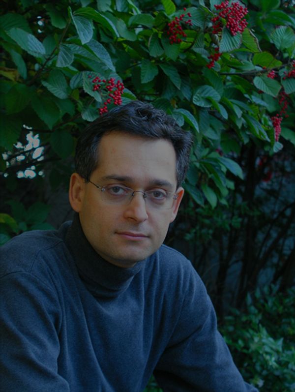 Glafkos Kontemeniotis - pianist / musical arranger Born on the island of Cyprus in 1969, He has been working professionally as a musician since he first came to New York in 1988. He has been performing extensively within the Greek and jazz communities. Performances include 